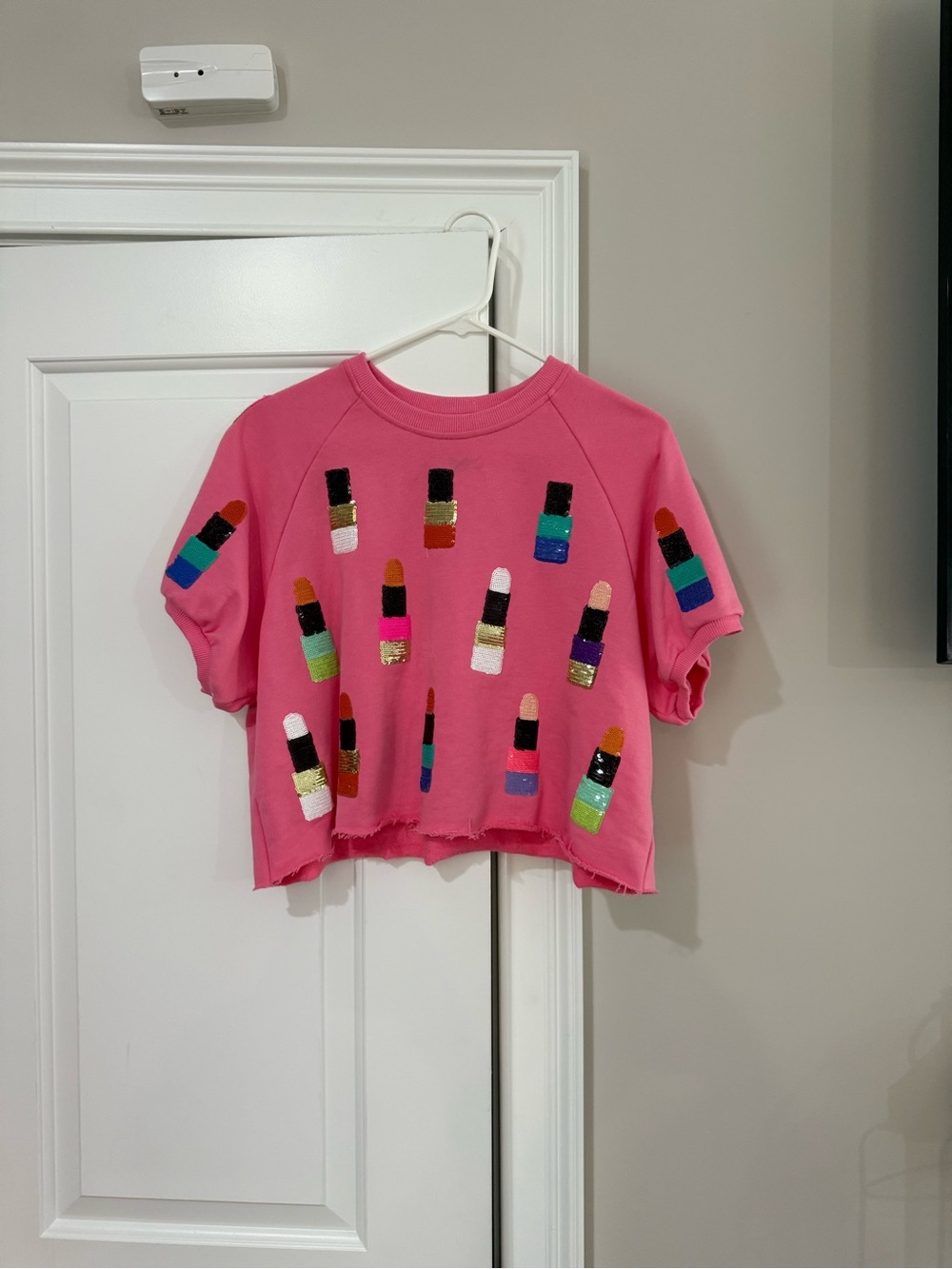 QUEEN OF SPARKLES Lipstick Cropped Top Size S